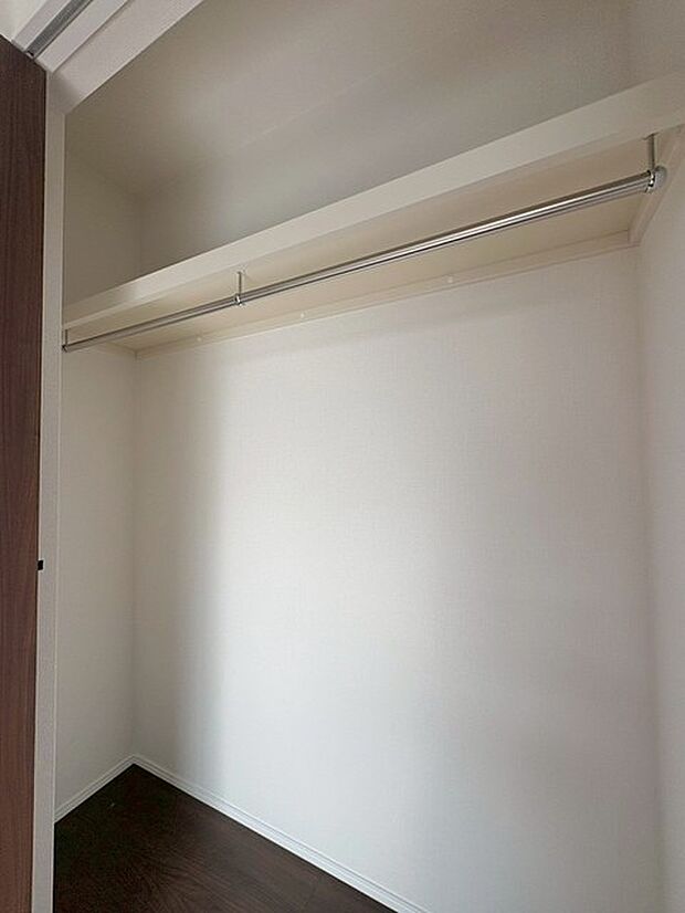 クローゼットなど収納も豊富なお家です。 