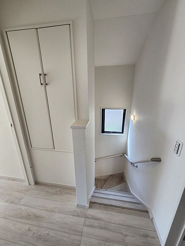 各お部屋に収納が設置されています。 
