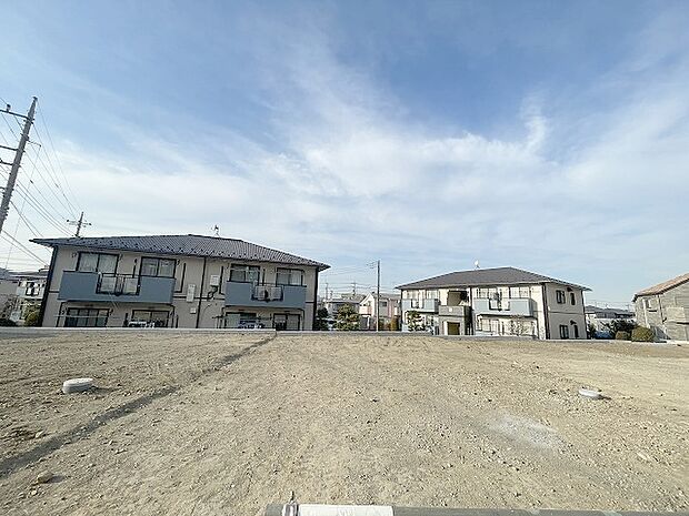 建物のモデルハウスのご見学予約もスタートしました。当日のご見学予約も大歓迎ですので、お気軽にお問合せください。