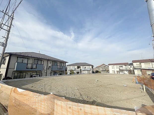 現地のご見学予約もスタートしました。周辺で売りに出ている物件も沢山御座います。まとめてご見学ができますのでお気軽にお申しつけください。