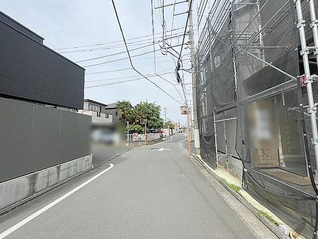 個々の優先事項や好みに基づいて考慮することが重要、 様々なライフスタイル、自分や家族にとってマッチする街並みを選ぶことが大切です。 