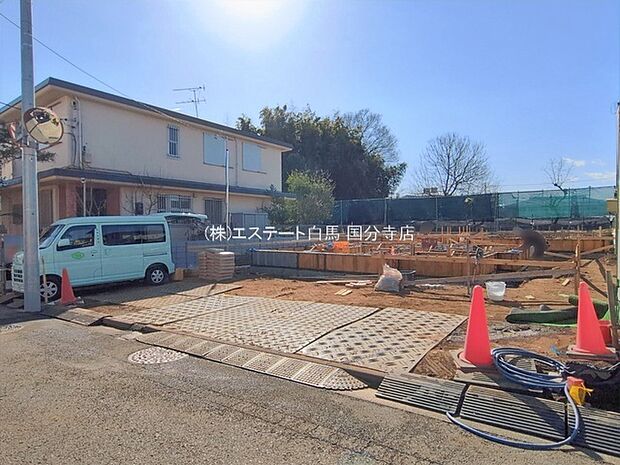 周辺のエリアで他にも沢山売りに出ている物件があります。インターネット掲載前の情報などもありますのでお気軽にお問合せください。まとめてご見学できます。 