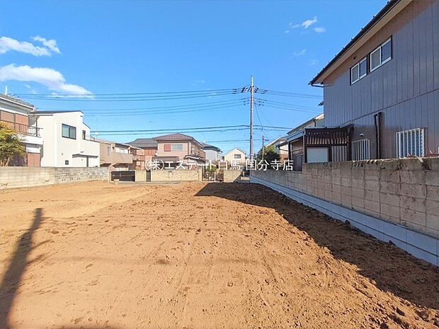 現地のご見学予約もスタートしました。周辺で売りに出ている物件も沢山御座います。まとめてご見学ができますのでお気軽にお申しつけください。 