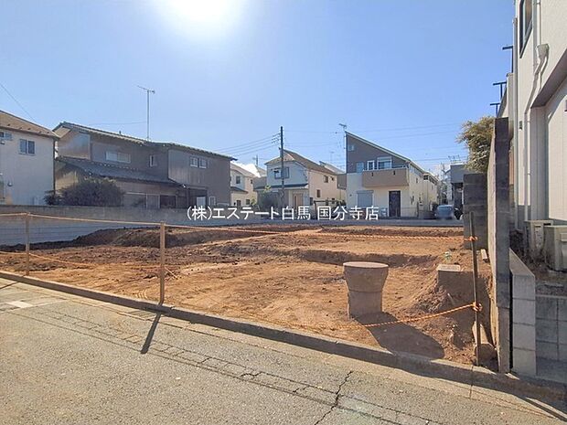 現地のご見学予約もスタートしました。周辺で売りに出ている物件も沢山御座います。まとめてご見学ができますのでお気軽にお申しつけください。