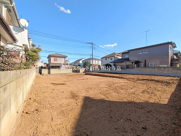 周辺のエリアで他にも沢山売りに出ている物件があります。インターネット掲載前の情報などもありますのでお気軽にお問合せください。まとめてご見学できます。 