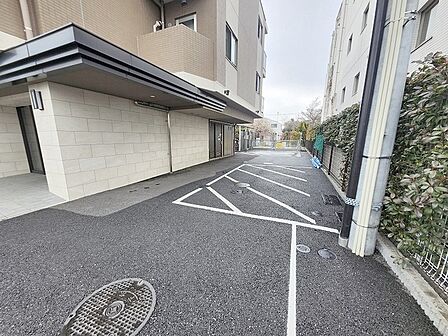 現地のご見学予約もスタートしました。周辺で売りに出ている物件も沢山御座います。まとめてご見学ができますのでお気軽にお申しつけください。 