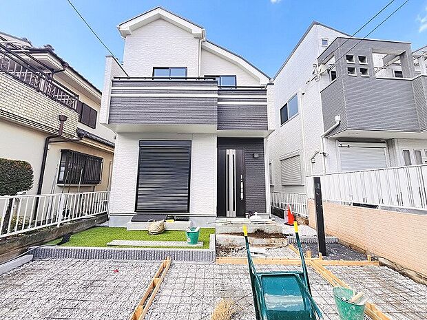 建物が完成しましたので室内のご見学予約スタート。当日のご見学予約も大歓迎です。お気軽にご連絡ください。他にもインターネットに掲載していない情報も沢山ありますので、比較で併せてご見学ができます。 