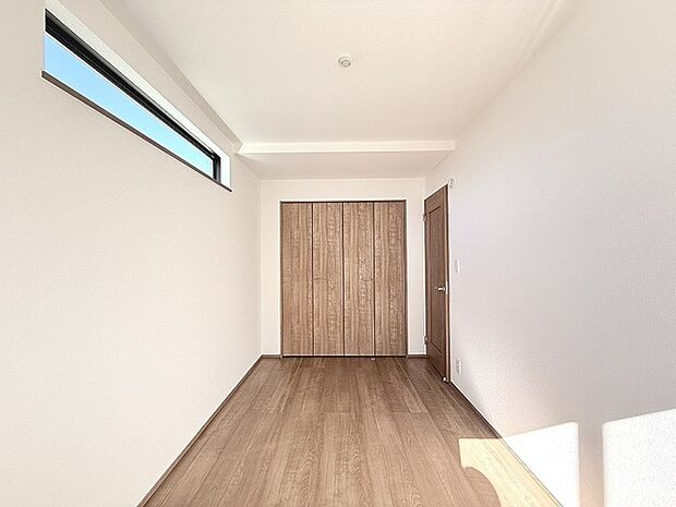 周辺のエリアで他にも沢山売りに出ている物件があります。インターネット掲載前の情報などもありますのでお気軽にお問合せください。まとめてご見学できます。