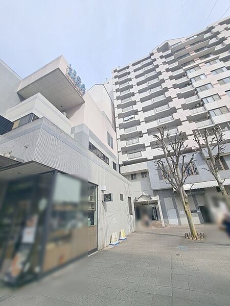周辺のエリアで他にも沢山売りに出ている物件があります。インターネット掲載前の情報などもありますのでお気軽にお問合せください。まとめてご見学できます。