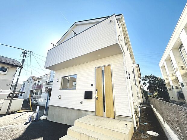 現地のご見学予約もスタートしました。周辺で売りに出ている物件も沢山御座います。まとめてご見学ができますのでお気軽にお申しつけください。 