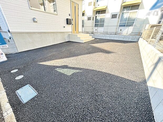 現地のご見学予約もスタートしました。周辺で売りに出ている物件も沢山御座います。まとめてご見学ができますのでお気軽にお申しつけください。 