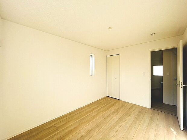 現地のご見学予約もスタートしました。周辺で売りに出ている物件も沢山御座います。まとめてご見学ができますのでお気軽にお申しつけください。 