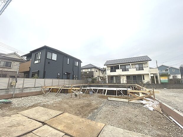 現地のご見学予約もスタートしました。周辺で売りに出ている物件も沢山御座います。まとめてご見学ができますのでお気軽にお申しつけください。 