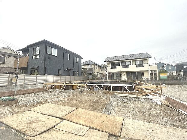 周辺のエリアで他にも沢山売りに出ている物件があります。インターネット掲載前の情報などもありますのでお気軽にお問合せください。まとめてご見学できます。