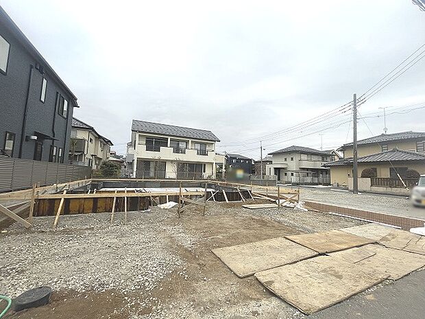 周辺のエリアで他にも沢山売りに出ている物件があります。インターネット掲載前の情報などもありますのでお気軽にお問合せください。まとめてご見学できます。 