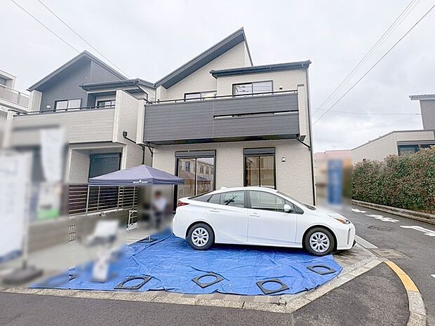 建物が完成しましたので室内のご見学予約スタート。当日のご見学予約も大歓迎です。お気軽にご連絡ください。エステート白馬国分寺店は火曜水曜も営業しております。