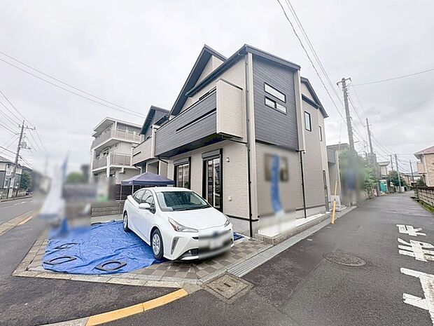 建物が完成しましたので室内のご見学予約スタート。当日のご見学予約も大歓迎です。お気軽にご連絡ください。エステート白馬国分寺店は火曜水曜も営業しております。