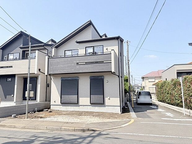 現地のご見学予約もスタートしました。周辺で売りに出ている物件も沢山御座います。まとめてご見学ができますのでお気軽にお申しつけください。