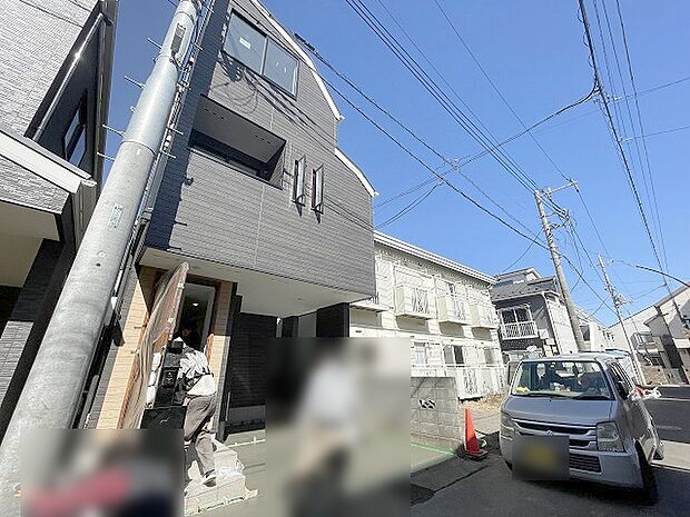 周辺のエリアで他にも沢山売りに出ている物件があります。インターネット掲載前の情報などもありますのでお気軽にお問合せください。まとめてご見学できます。 