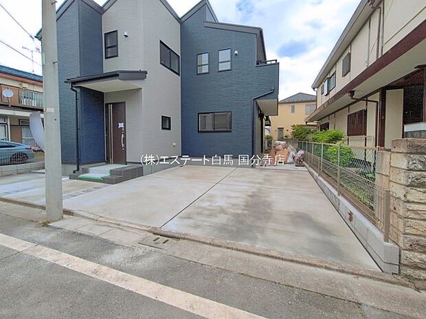 建物が完成しましたので室内のご見学予約スタート。当日のご見学予約も大歓迎です。お気軽にご連絡ください。エステート白馬国分寺店は火曜水曜も営業しております。