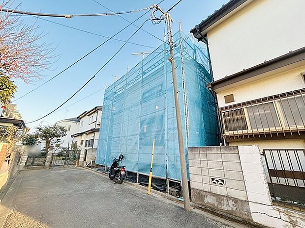 現地のご見学予約もスタートしました。周辺で売りに出ている物件も沢山御座います。まとめてご見学ができますのでお気軽にお申しつけください。