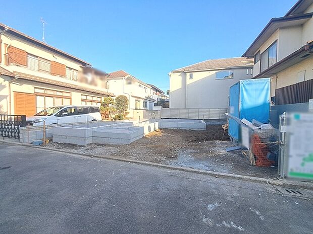 現地のご見学予約もスタートしました。周辺で売りに出ている物件も沢山御座います。まとめてご見学ができますのでお気軽にお申しつけください。