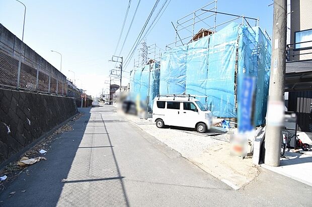 個々の優先事項や好みに基づいて考慮することが重要、 様々なライフスタイル、自分や家族にとってマッチする街並みを選ぶことが大切です。