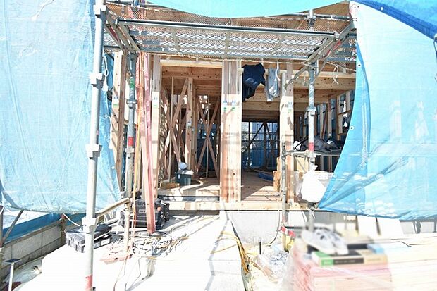 周辺のエリアで他にも沢山売りに出ている物件があります。インターネット掲載前の情報などもありますのでお気軽にお問合せください。まとめてご見学できます。