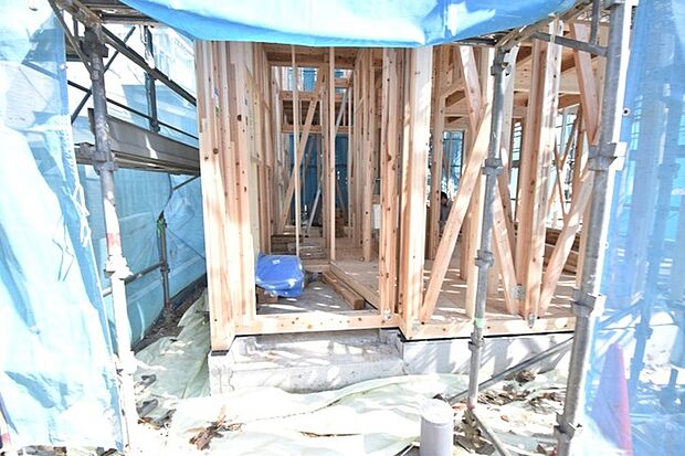 現地のご見学予約もスタートしました。周辺で売りに出ている物件も沢山御座います。まとめてご見学ができますのでお気軽にお申しつけください。