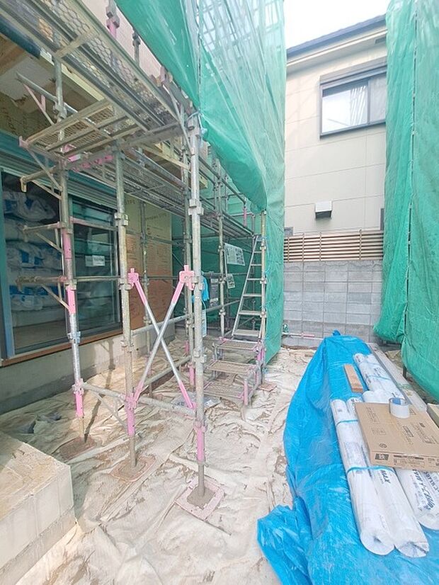 現地のご見学予約もスタートしました。周辺で売りに出ている物件も沢山御座います。まとめてご見学ができますのでお気軽にお申しつけください。