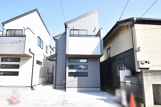 建物が完成しましたので室内のご見学予約スタート。当日のご見学予約も大歓迎です。お気軽にご連絡ください。他にもインターネットに掲載していない情報も沢山ありますので、比較で併せてご見学ができます。