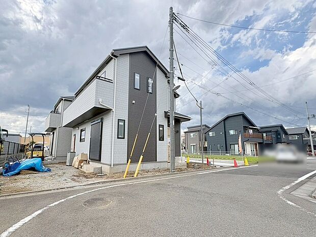 現地のご見学予約もスタートしました。周辺で売りに出ている物件も沢山御座います。まとめてご見学ができますのでお気軽にお申しつけください。 