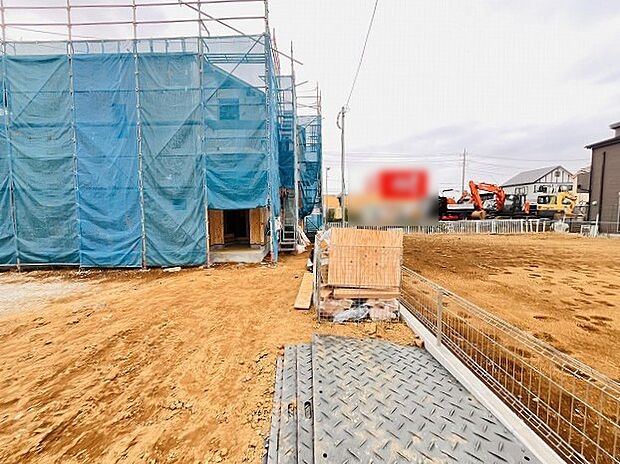 周辺のエリアで他にも沢山売りに出ている物件があります。インターネット掲載前の情報などもありますのでお気軽にお問合せください。まとめてご見学できます。