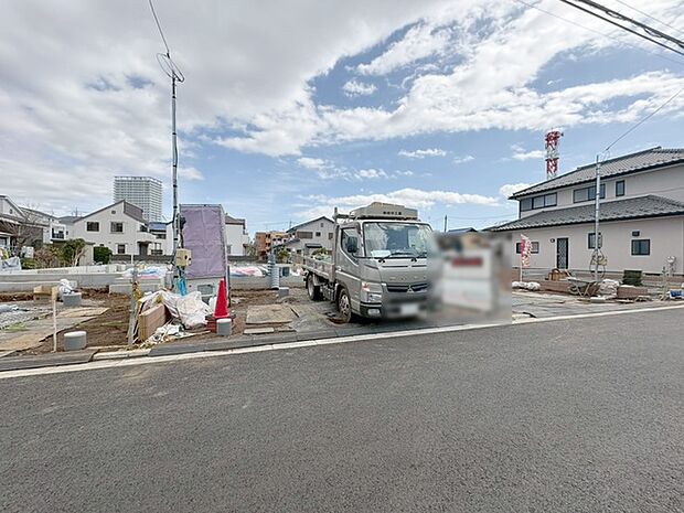 現地のご見学予約もスタートしました。周辺で売りに出ている物件も沢山御座います。まとめてご見学ができますのでお気軽にお申しつけください。
