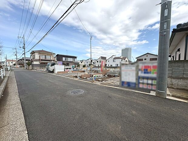 周辺のエリアで他にも沢山売りに出ている物件があります。インターネット掲載前の情報などもありますのでお気軽にお問合せください。まとめてご見学できます。