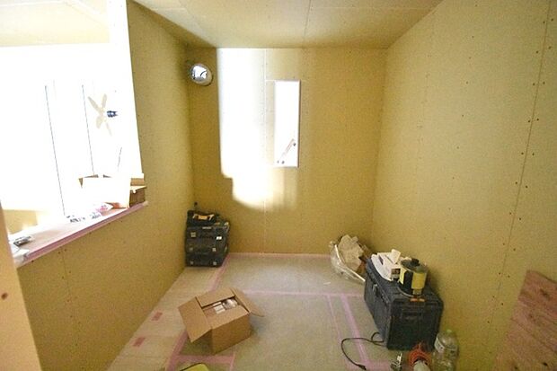 現地のご見学予約もスタートしました。周辺で売りに出ている物件も沢山御座います。まとめてご見学ができますのでお気軽にお申しつけください。 