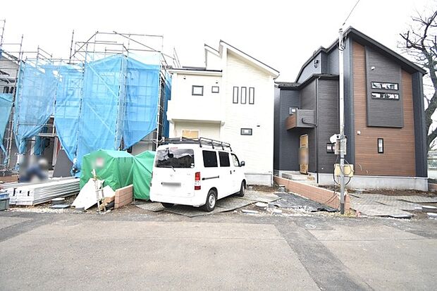 建物のモデルハウスのご見学予約もスタートしました。当日のご見学予約も大歓迎ですので、お気軽にお問合せください。