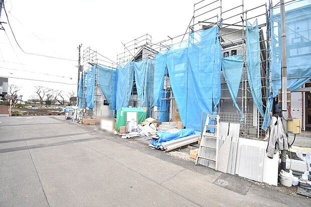 個々の優先事項や好みに基づいて考慮することが重要、 様々なライフスタイル、自分や家族にとってマッチする街並みを選ぶことが大切です。