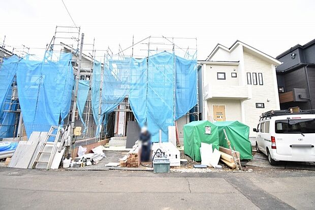 周辺のエリアで他にも沢山売りに出ている物件があります。インターネット掲載前の情報などもありますのでお気軽にお問合せください。まとめてご見学できます。 