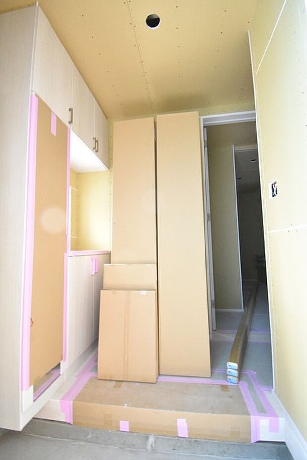 周辺のエリアで他にも沢山売りに出ている物件があります。インターネット掲載前の情報などもありますのでお気軽にお問合せください。まとめてご見学できます。