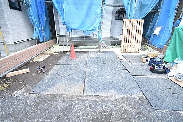 現地のご見学予約もスタートしました。周辺で売りに出ている物件も沢山御座います。まとめてご見学ができますのでお気軽にお申しつけください。 