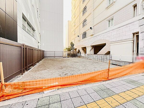 現地のご見学予約もスタートしました。周辺で売りに出ている物件も沢山御座います。まとめてご見学ができますのでお気軽にお申しつけください。