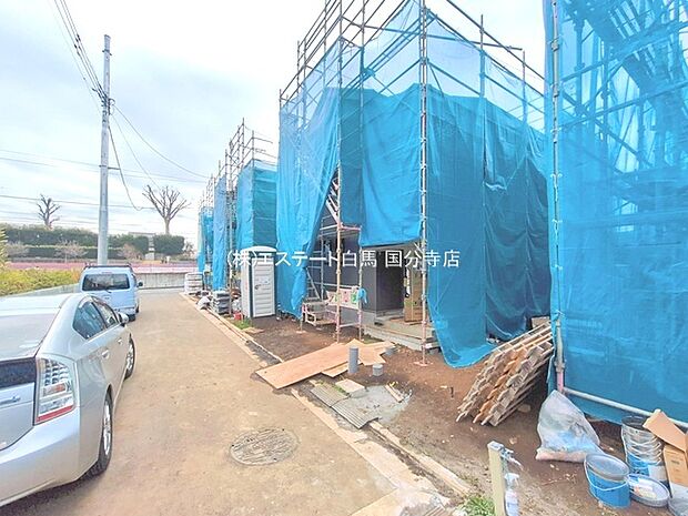 現地のご見学予約もスタートしました。周辺で売りに出ている物件も沢山御座います。まとめてご見学ができますのでお気軽にお申しつけください。 