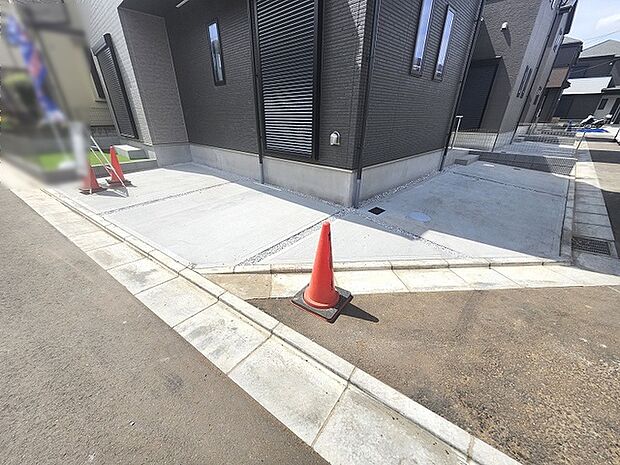 現地のご見学予約もスタートしました。周辺で売りに出ている物件も沢山御座います。まとめてご見学ができますのでお気軽にお申しつけください。