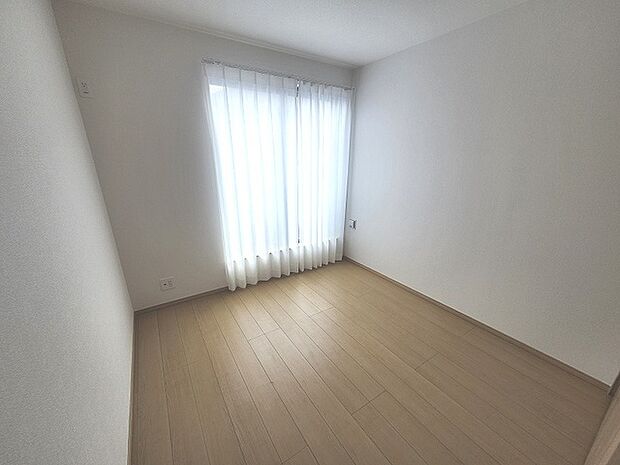 周辺のエリアで他にも沢山売りに出ている物件があります。インターネット掲載前の情報などもありますのでお気軽にお問合せください。まとめてご見学できます。