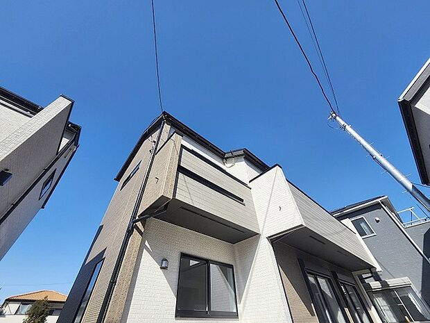 現地のご見学予約もスタートしました。周辺で売りに出ている物件も沢山御座います。まとめてご見学ができますのでお気軽にお申しつけください。 