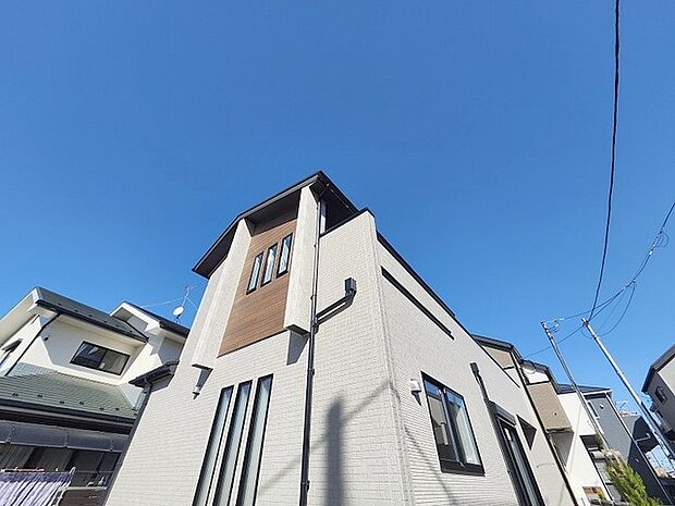 現地のご見学予約もスタートしました。周辺で売りに出ている物件も沢山御座います。まとめてご見学ができますのでお気軽にお申しつけください。