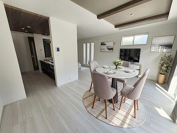 本画像はCGで作成しており、実際に現地に家具は置かれておりません。また、価格に家具は含まれておりません。