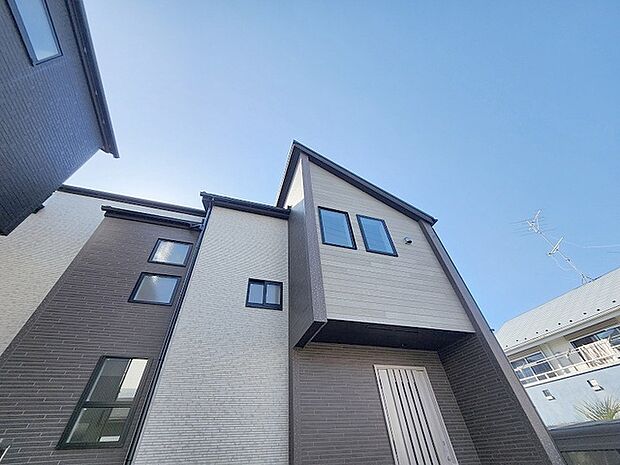 現地のご見学予約もスタートしました。周辺で売りに出ている物件も沢山御座います。まとめてご見学ができますのでお気軽にお申しつけください。