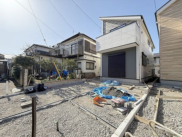 現地のご見学予約もスタートしました。周辺で売りに出ている物件も沢山御座います。まとめてご見学ができますのでお気軽にお申しつけください。